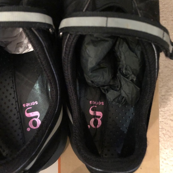 Cole Haan G Series Sneakers - Picture 7 of 8